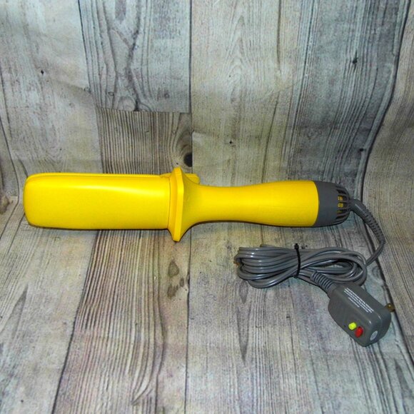 DRYBAR The Straight Shot Blow-Drying Flat Iron - Picture 2 of 5